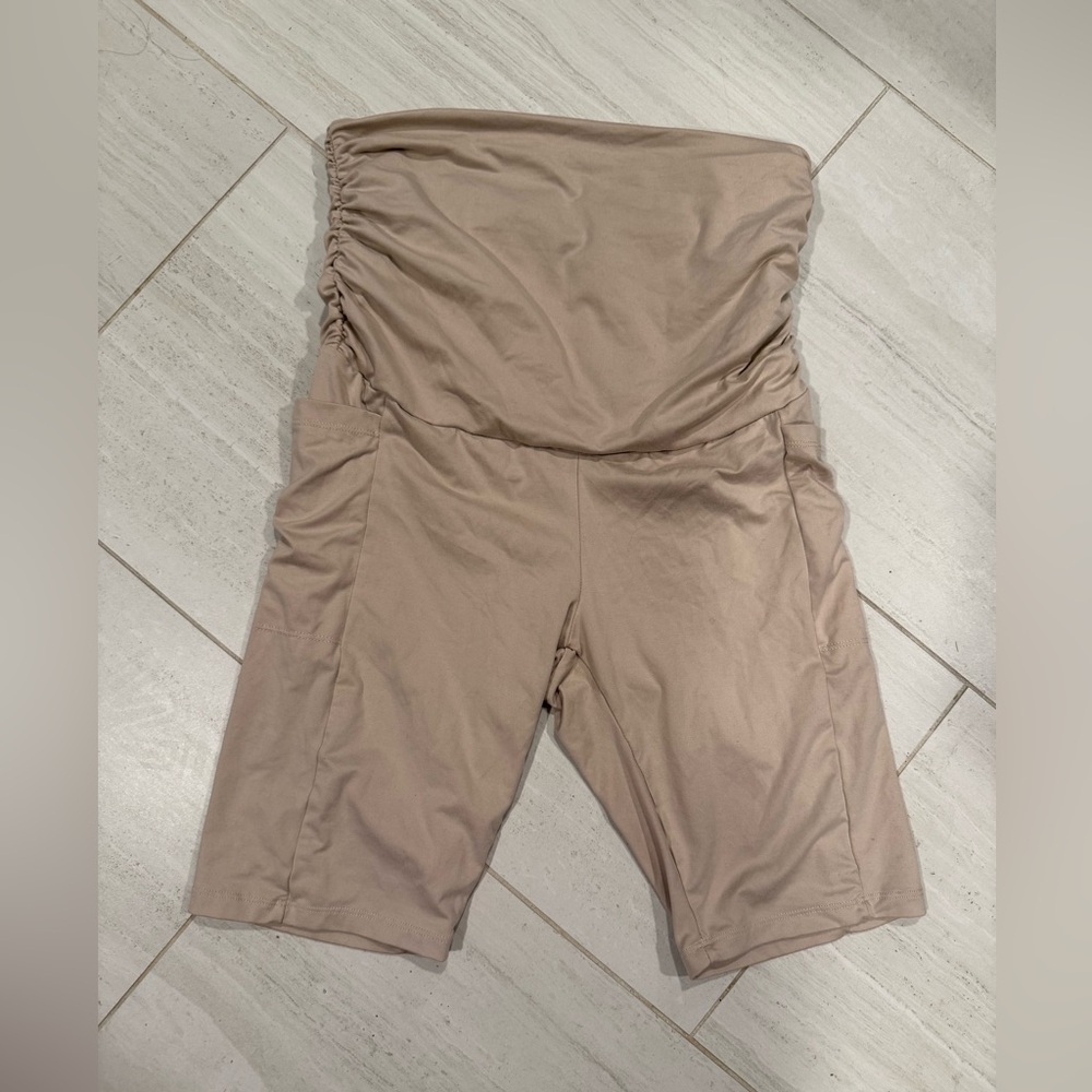 Maternity High-Waist Biker Shorts in Taupe size medium